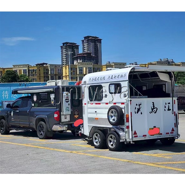 无锡两马位马车